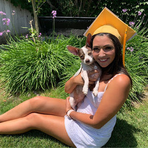 Meet your Posher, Monique